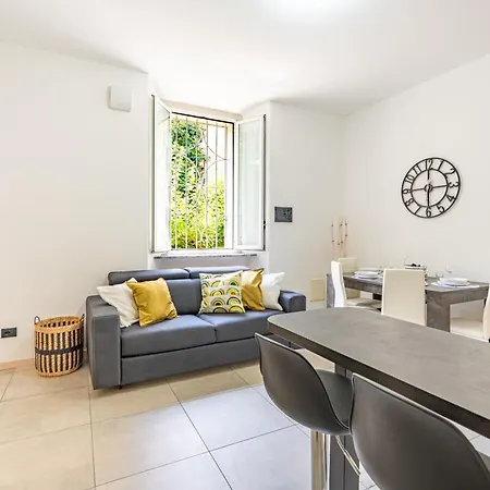 Cascina Fedeli By Houset Daire Monza